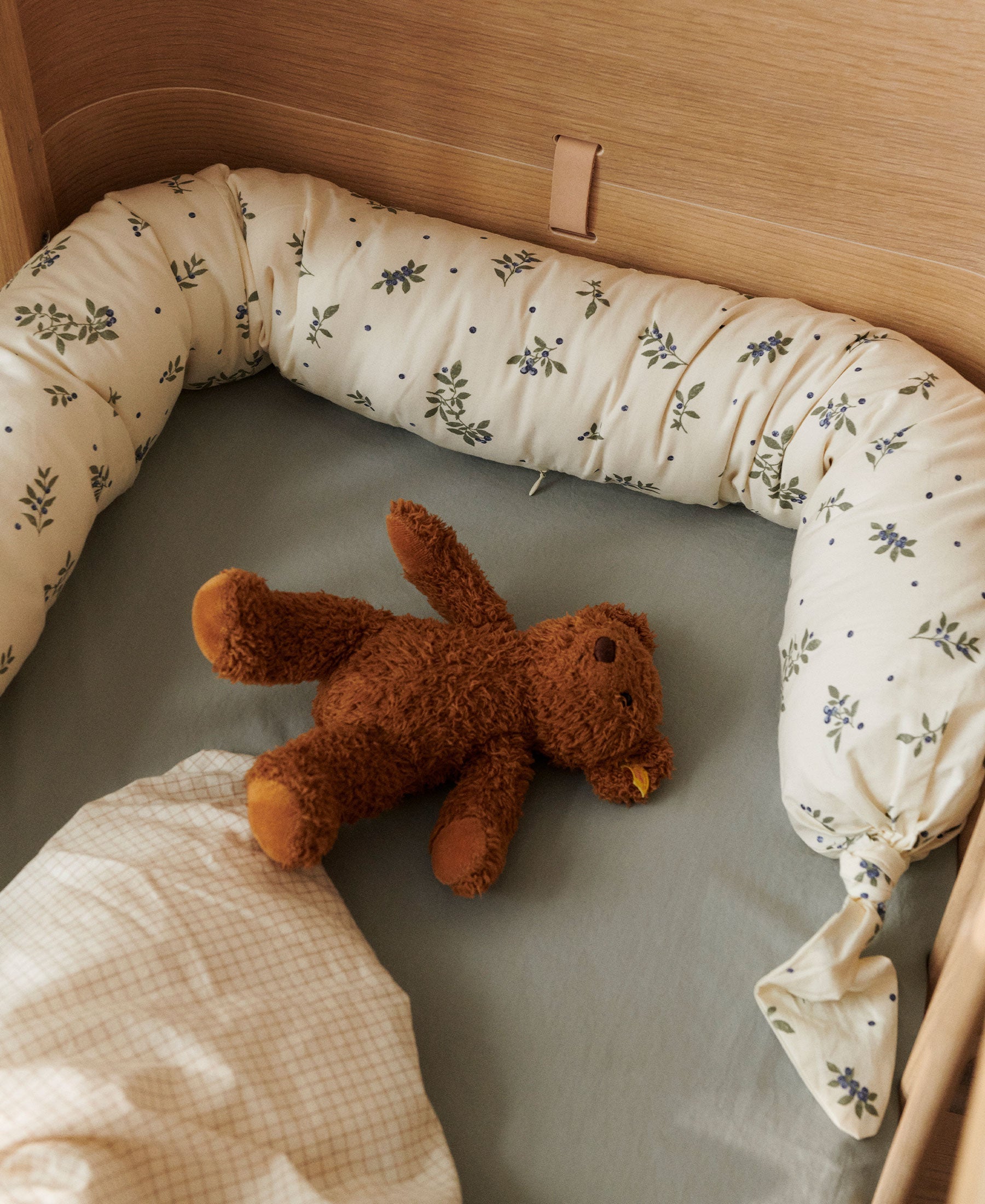 Skye Bettschlange, Blueberries