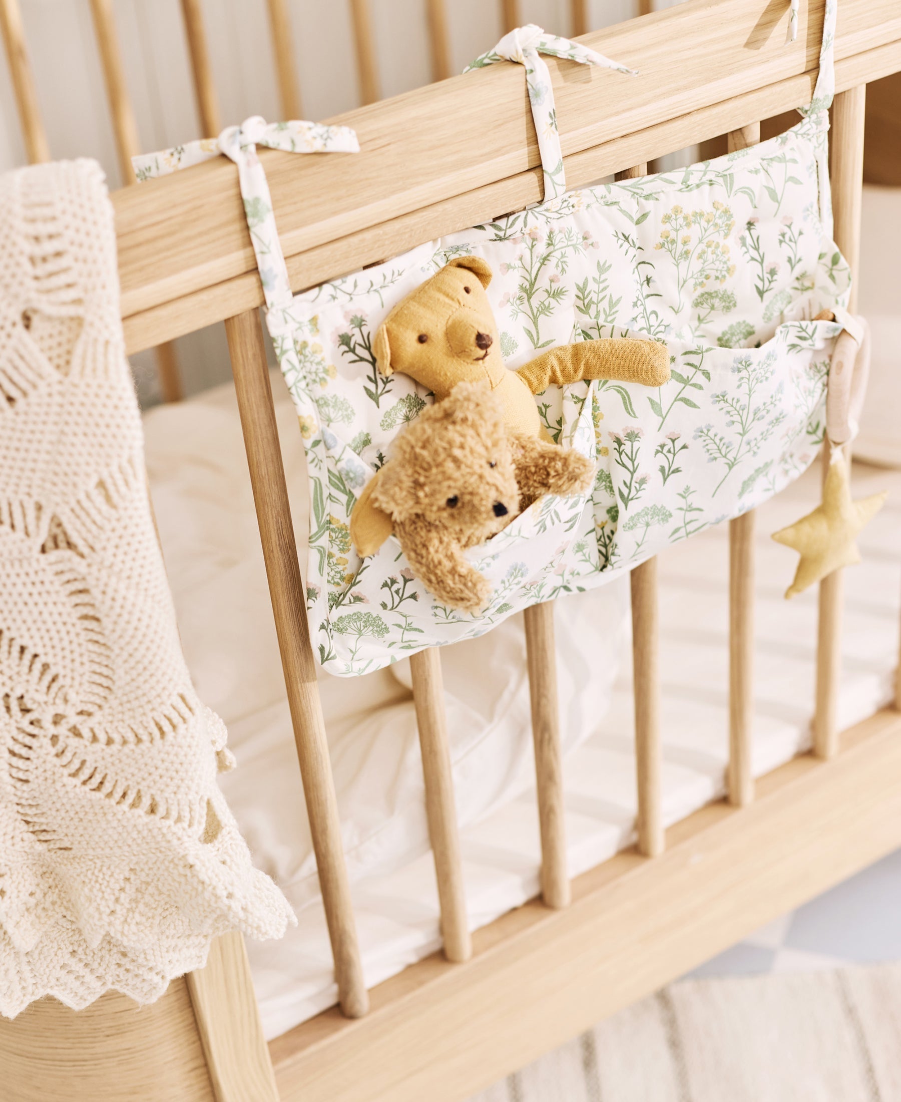 Polly Betttasche, Summer Flowers