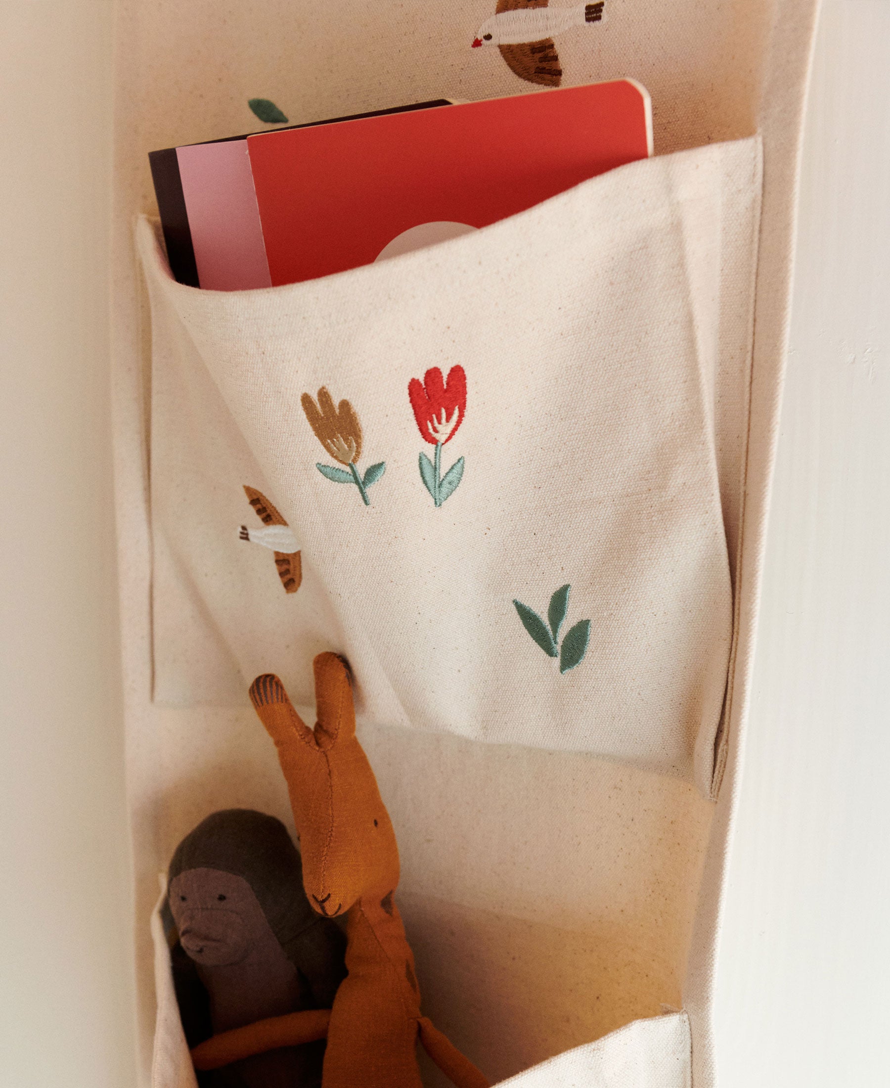 Pippa Organizer, Songbirds